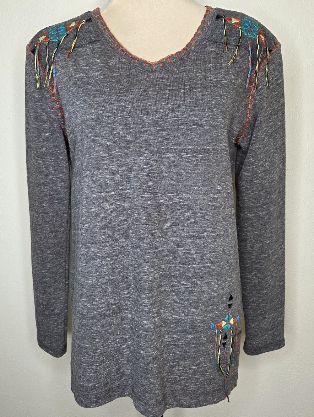 Double D Ranch Gray Embroidered Cross Fringe Southwestern Boho Tunic Top Small